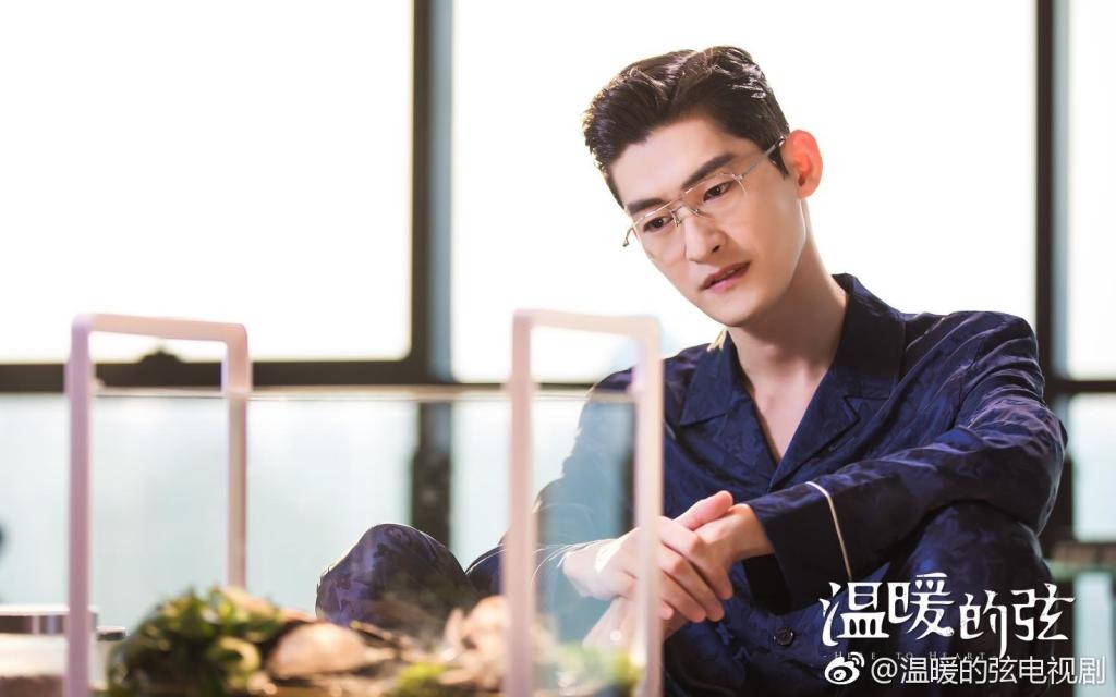 Weibo@溫暖的弦
