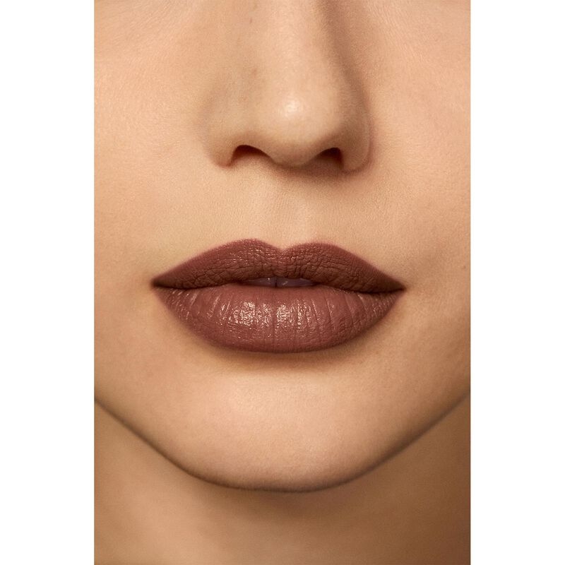 LAURA MERCIER