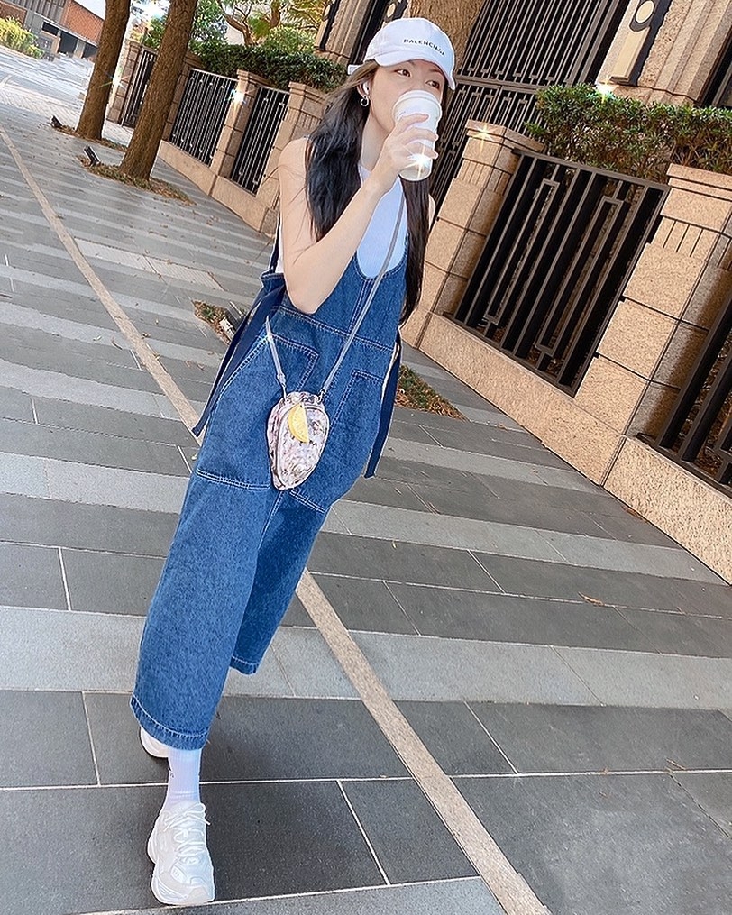 IG@n_a_n_a_l_e_e