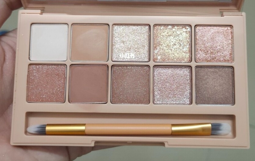 小紅書＠蕭鴻xiaohong