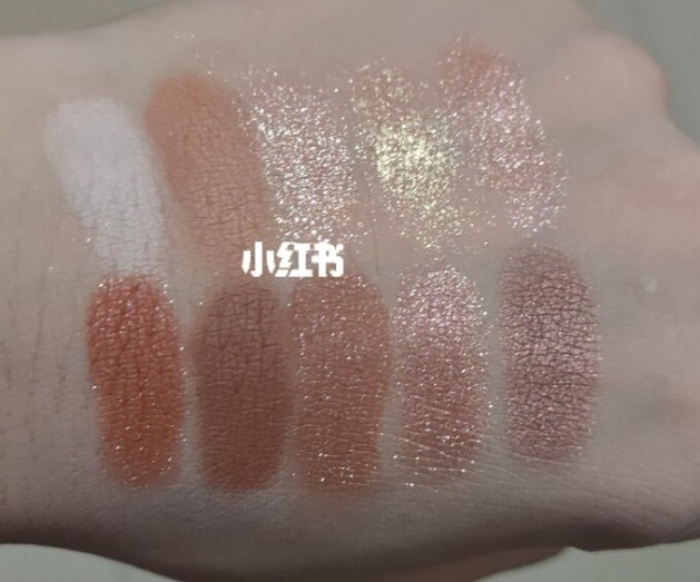 小紅書＠蕭鴻xiaohong