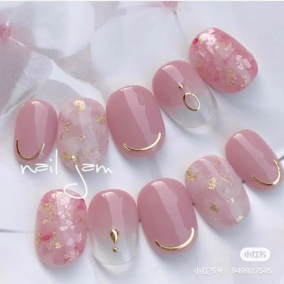 粉紅果凍指甲