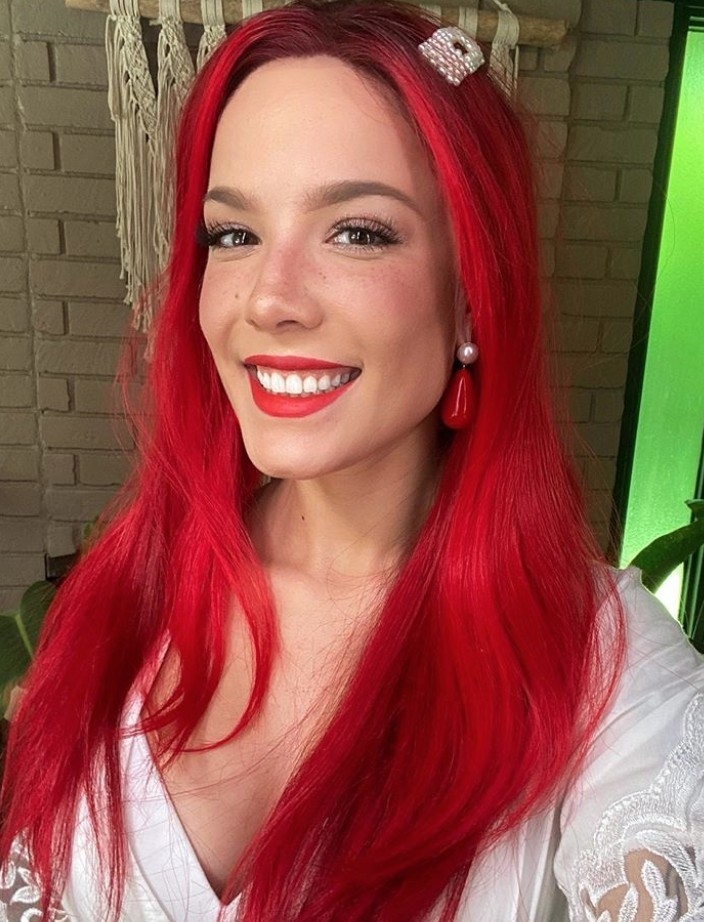 IG@iamhalsey