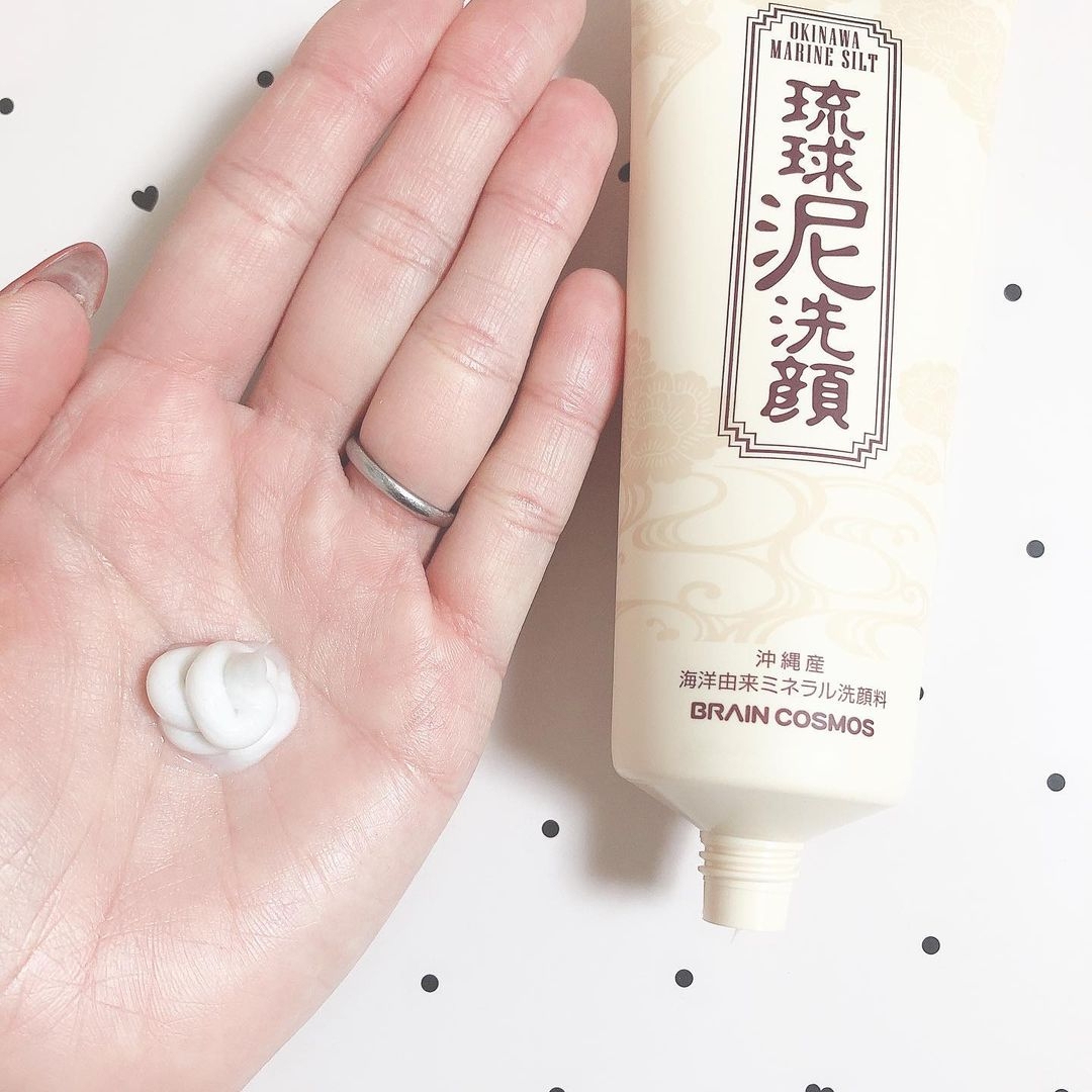 白泥洗面乳