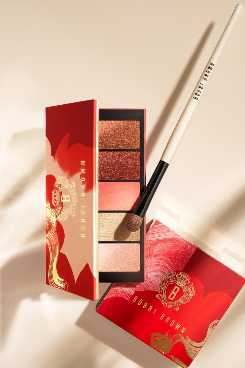 BOBBI BROWN