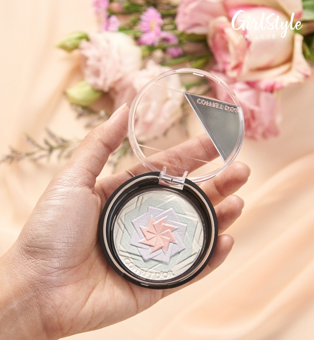 COFFRET D′OR_果凍光魔法腮紅_08