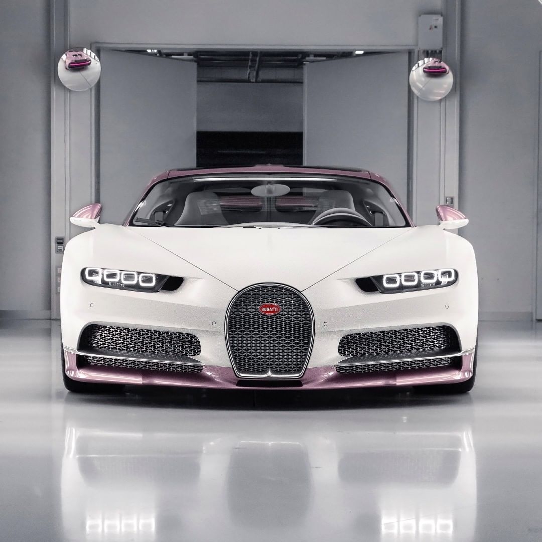 Bugatti 女生超跑