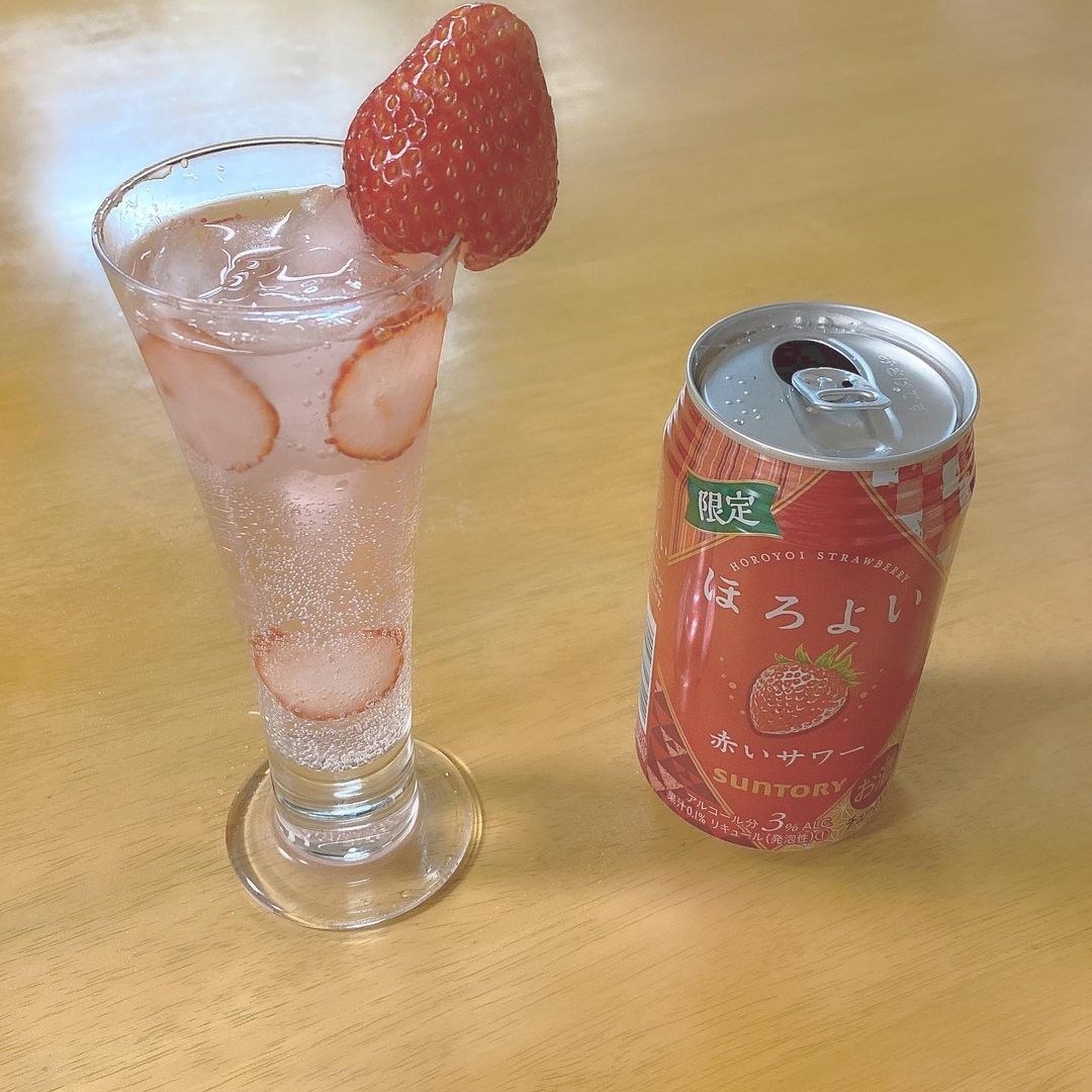 超商必喝妹子酒草莓沙瓦