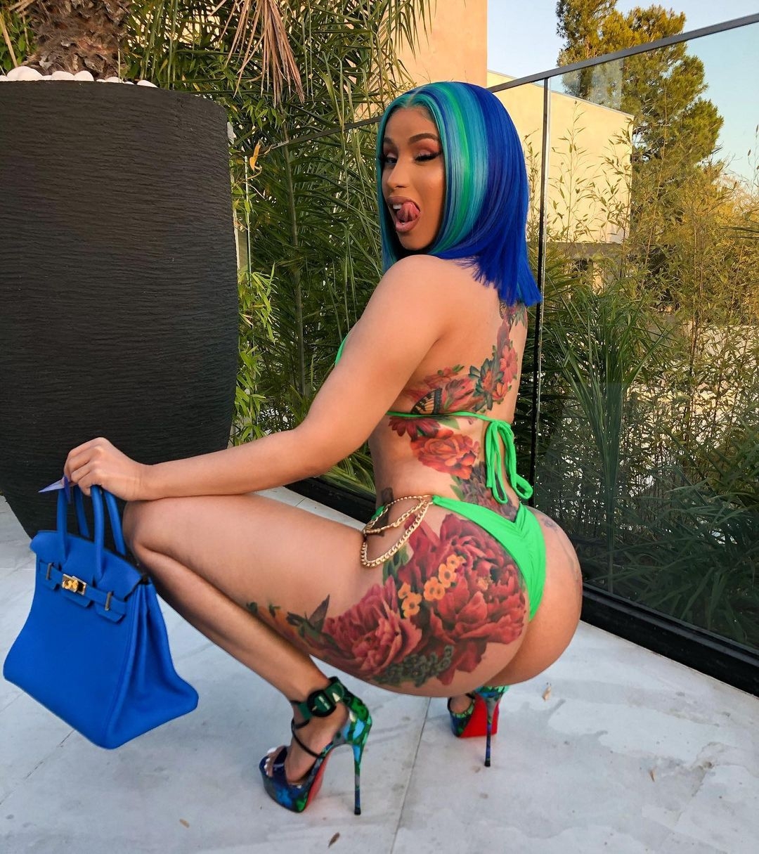 IG@iamcardib