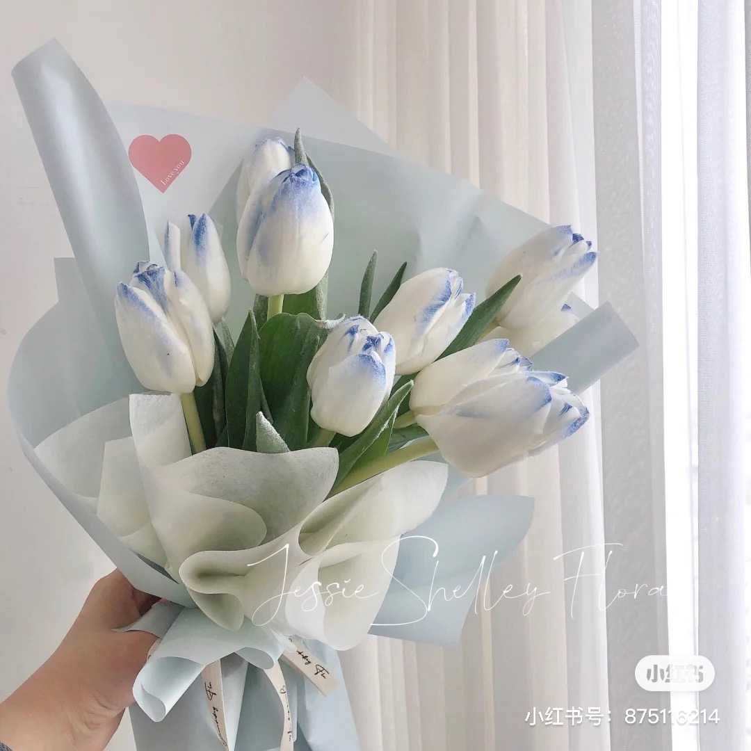 小紅書＠桔夕沙律花藝研習