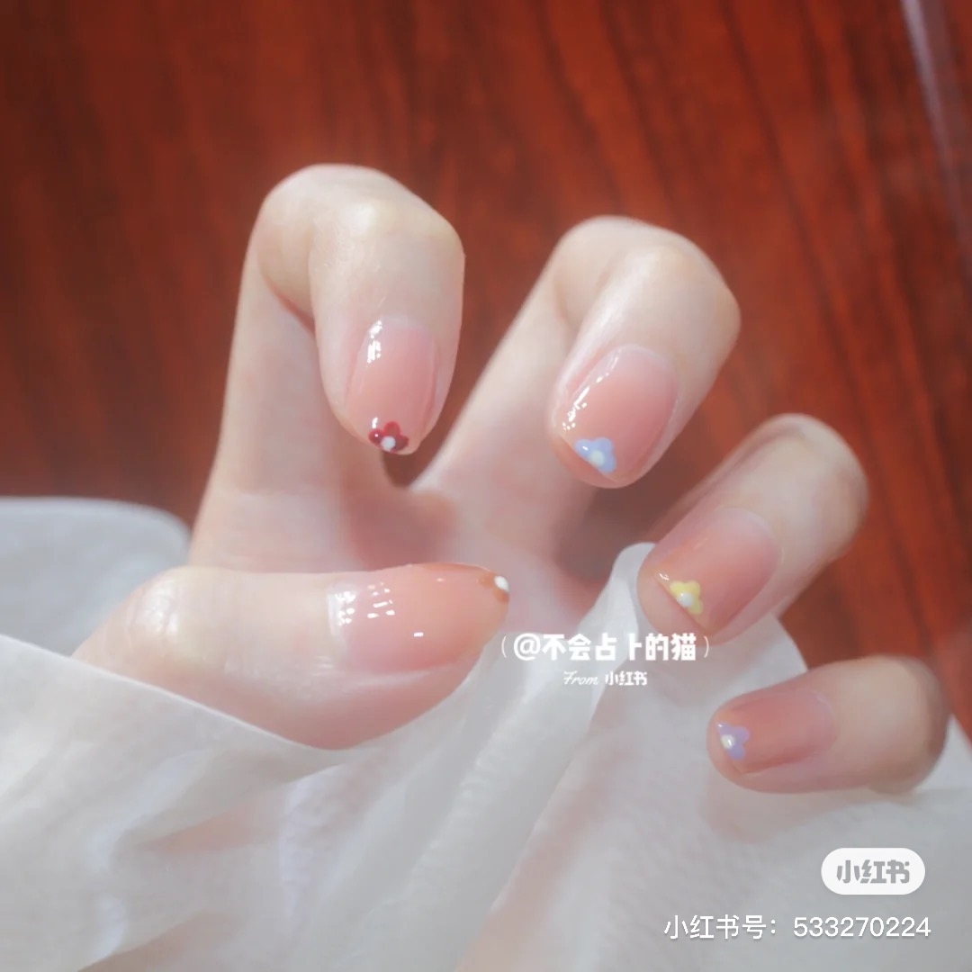 花朵法式美甲2021