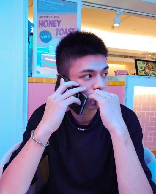 IG @yitai__