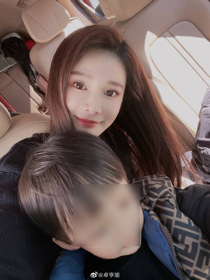 Weibo@卓亨瑜