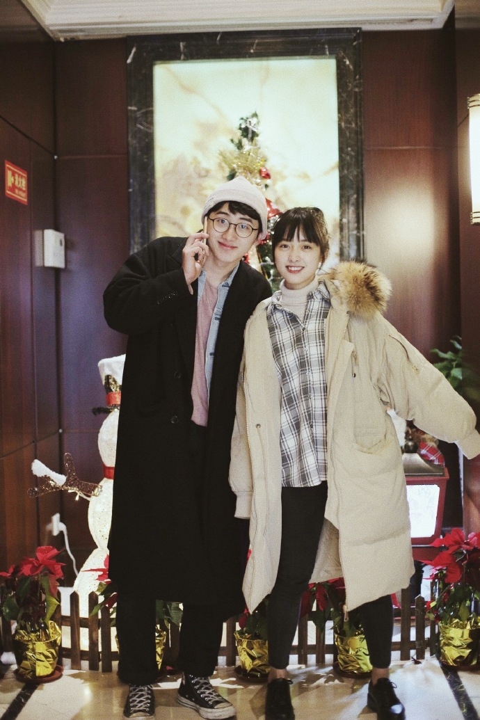 Weibo@沈月