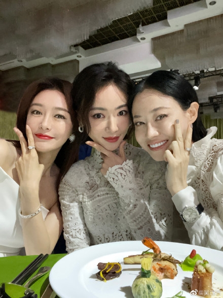 Weibo@秦嵐