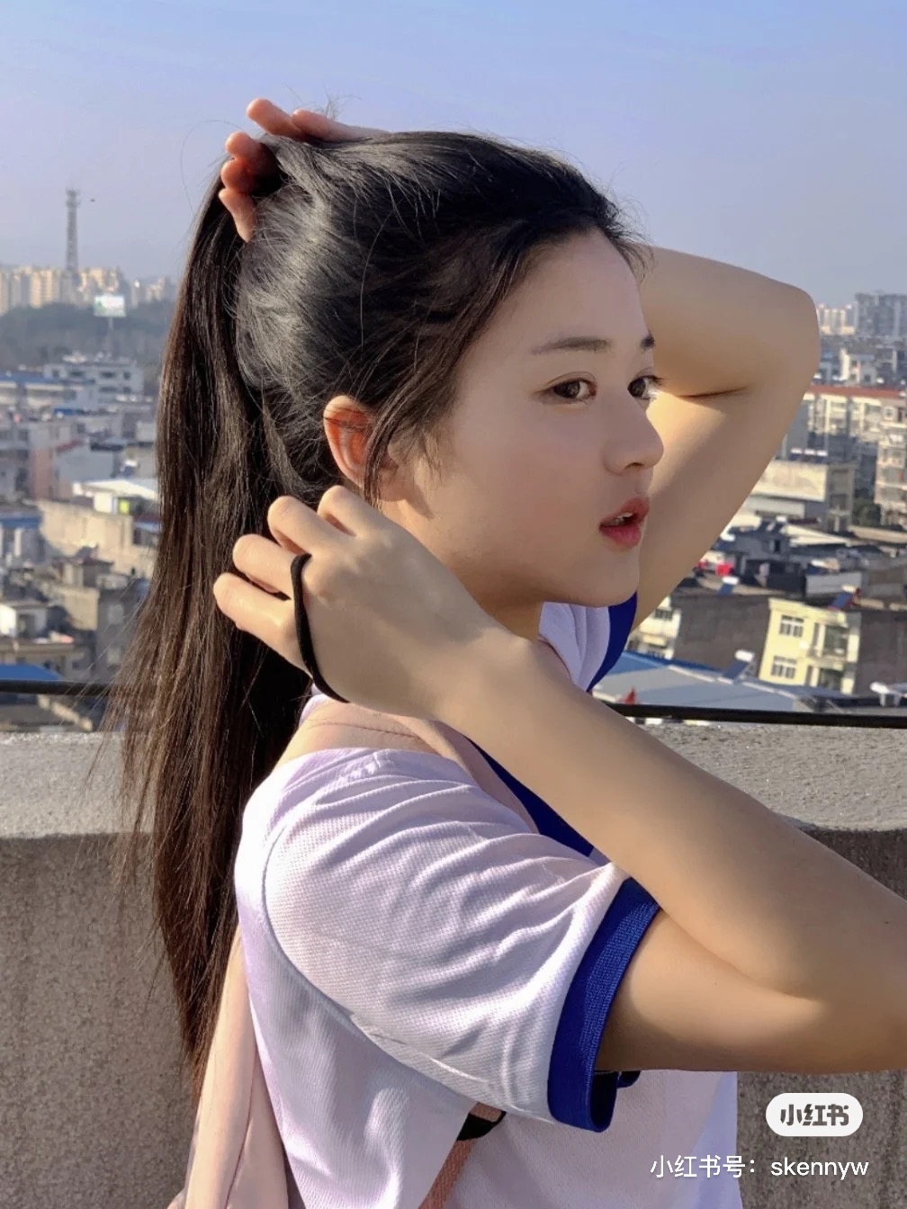 綁馬尾輕鬆方法