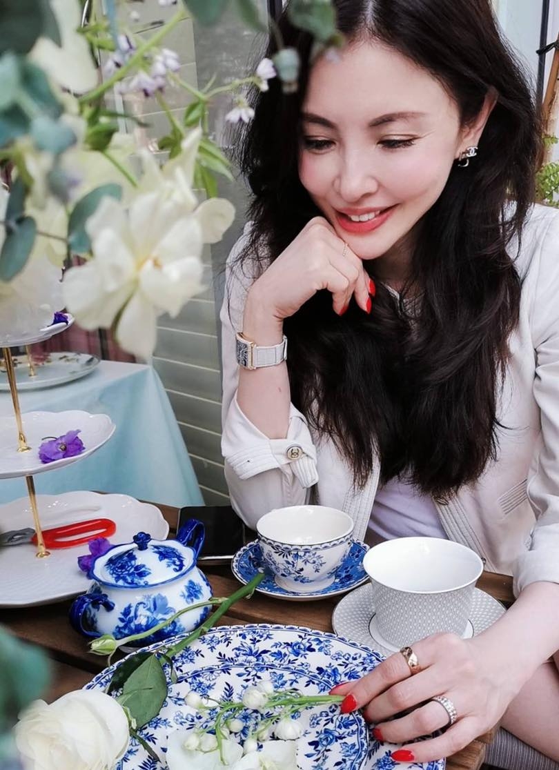 FB@何如芸 Michelle Ho