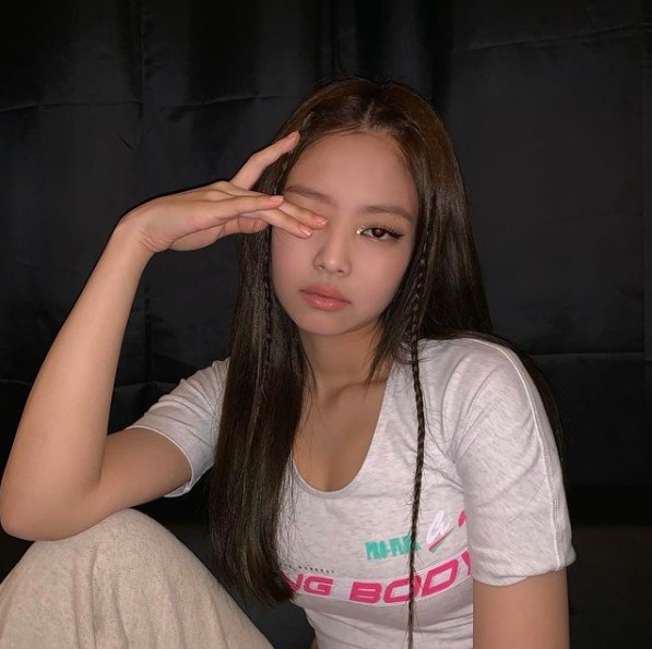 IG@jennierubyjane