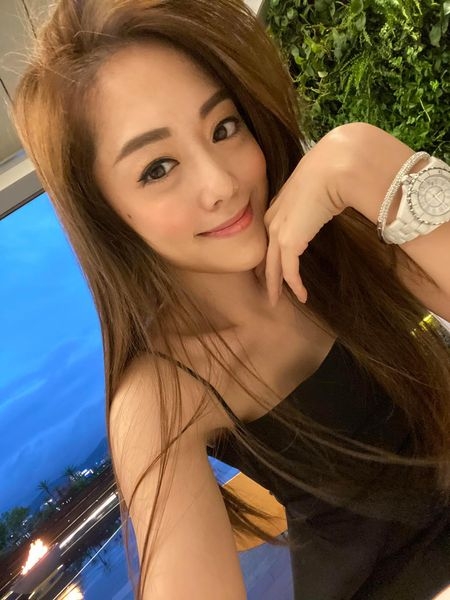 FB@千又 Demi Love Lin Club