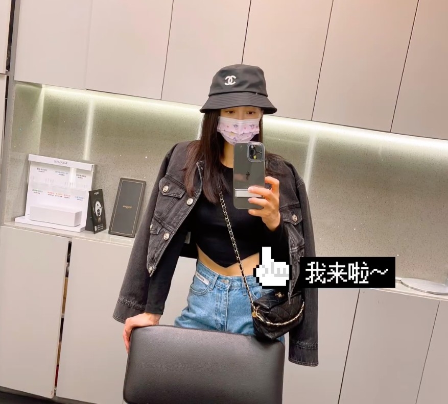 Weibo@宋茜