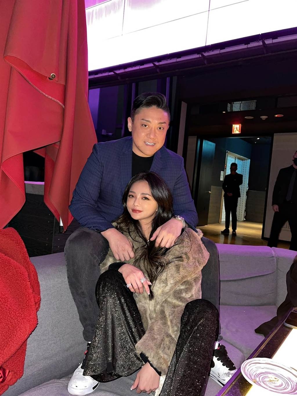 夏黃廉盈是名媛版大S老公是夜店大亨