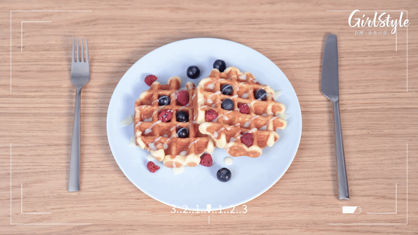 質感冰川藍杯盤,柔和的色調可融入每一個角落,替生活增添儀式感~