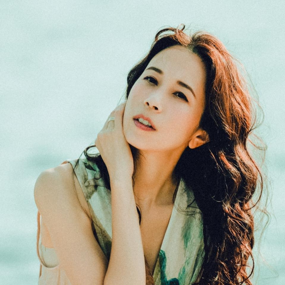 FB@莫文蔚 Karen Mok
