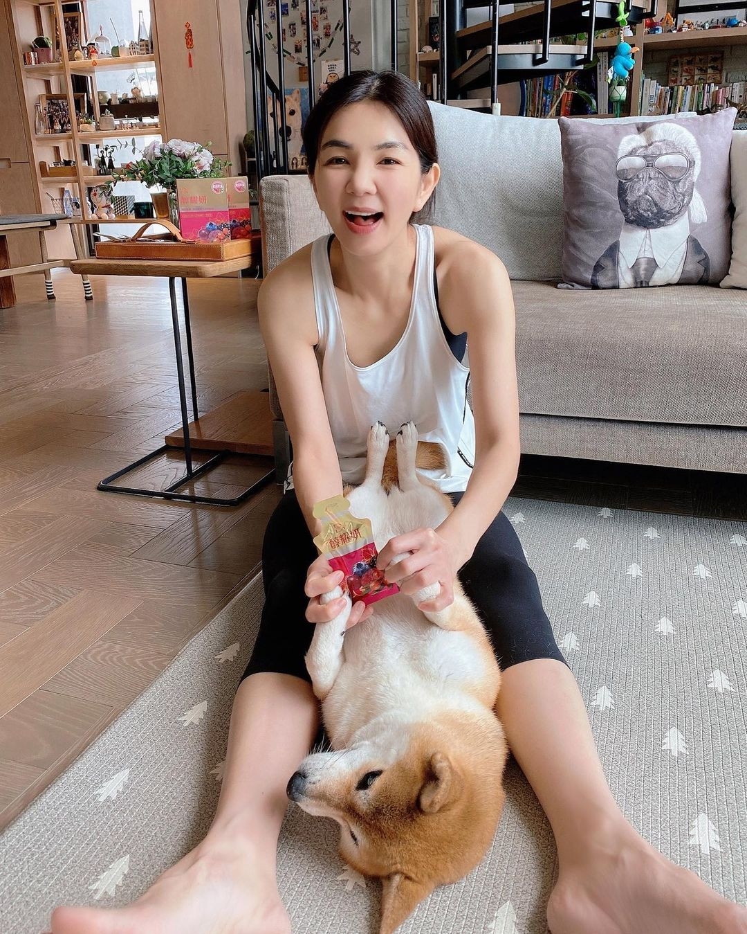 IG@him_ella0618