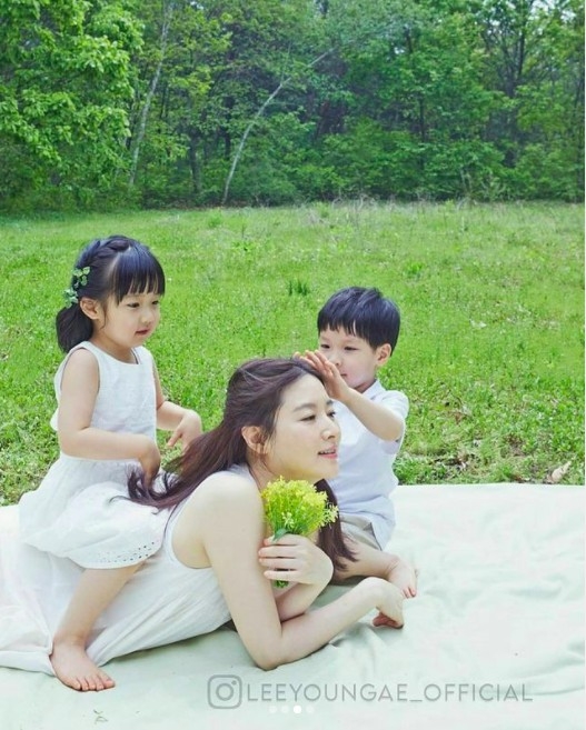 IG@leeyoungae_official