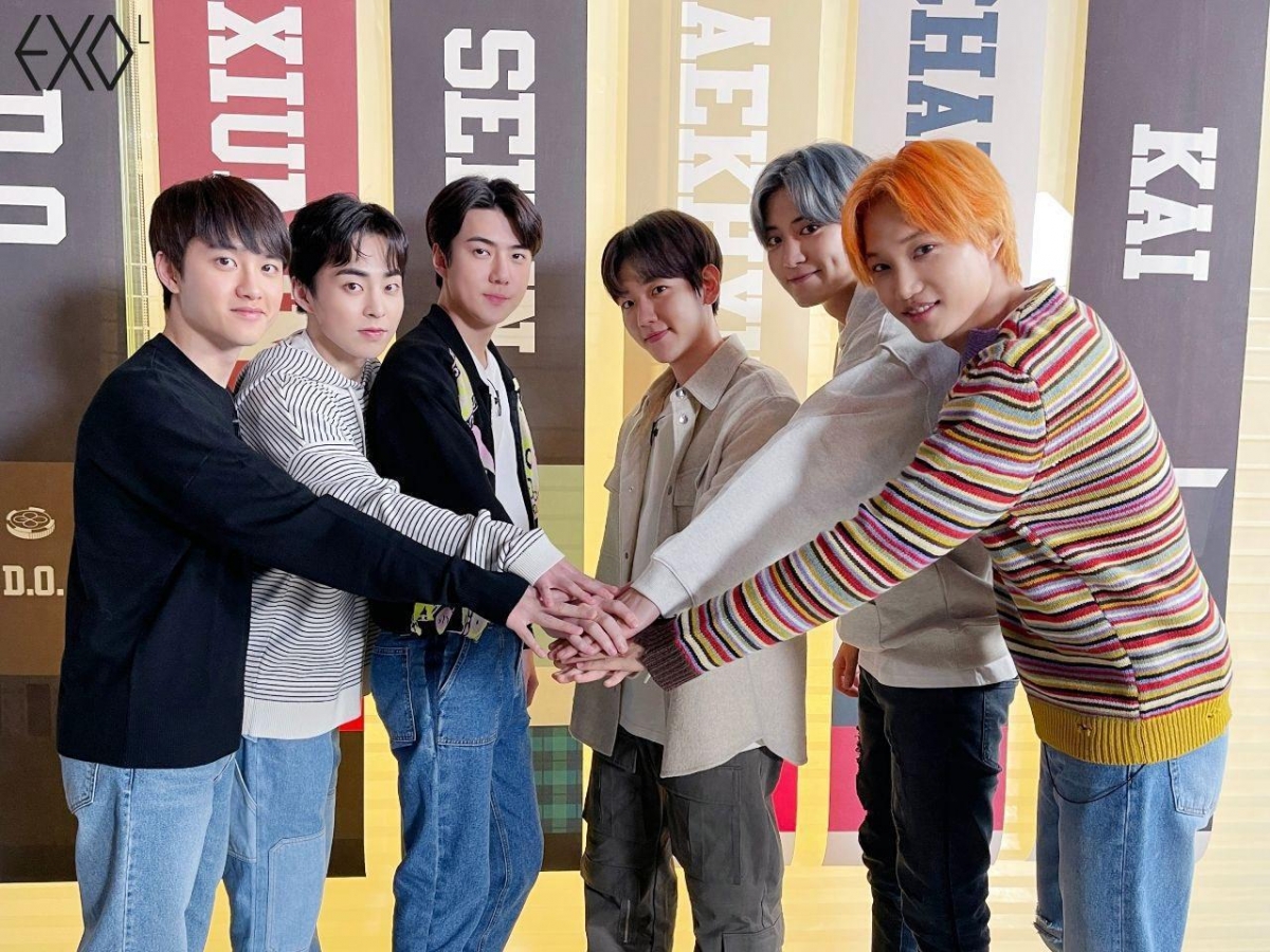 Twitter@weareoneEXO