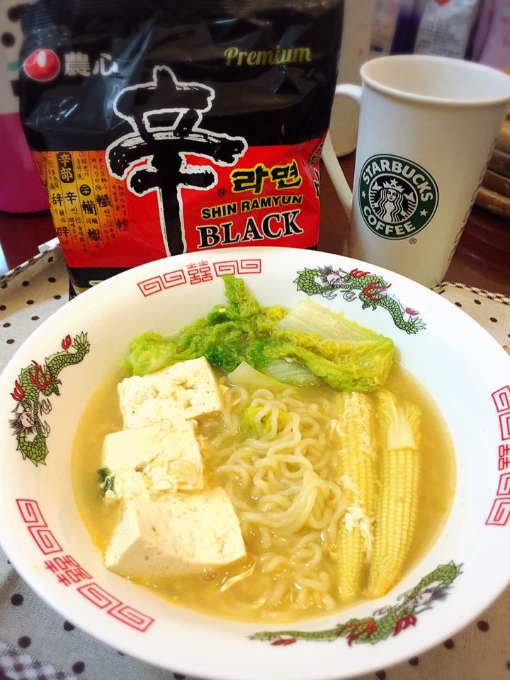 黑色辛拉麵好市多推薦泡麵必吃2021
