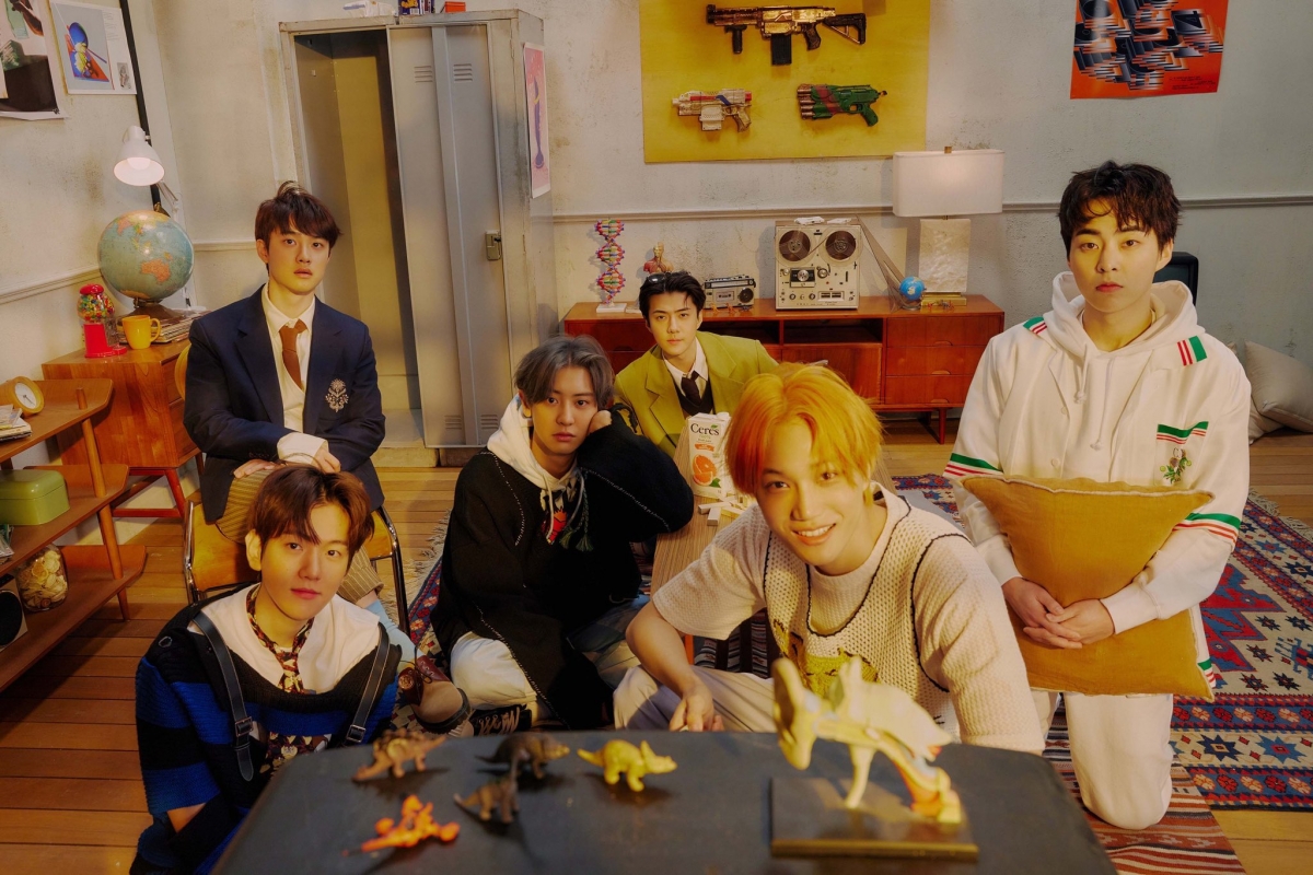 Twitter@weareoneEXO