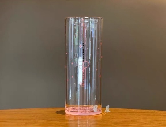 IG＠nicole.starbuckssmerch