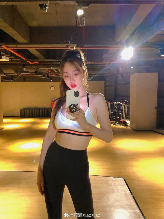 Weibo@蕭瀟XiaoXiao