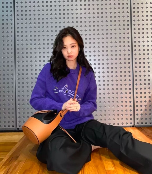 IG@jennierubyjane