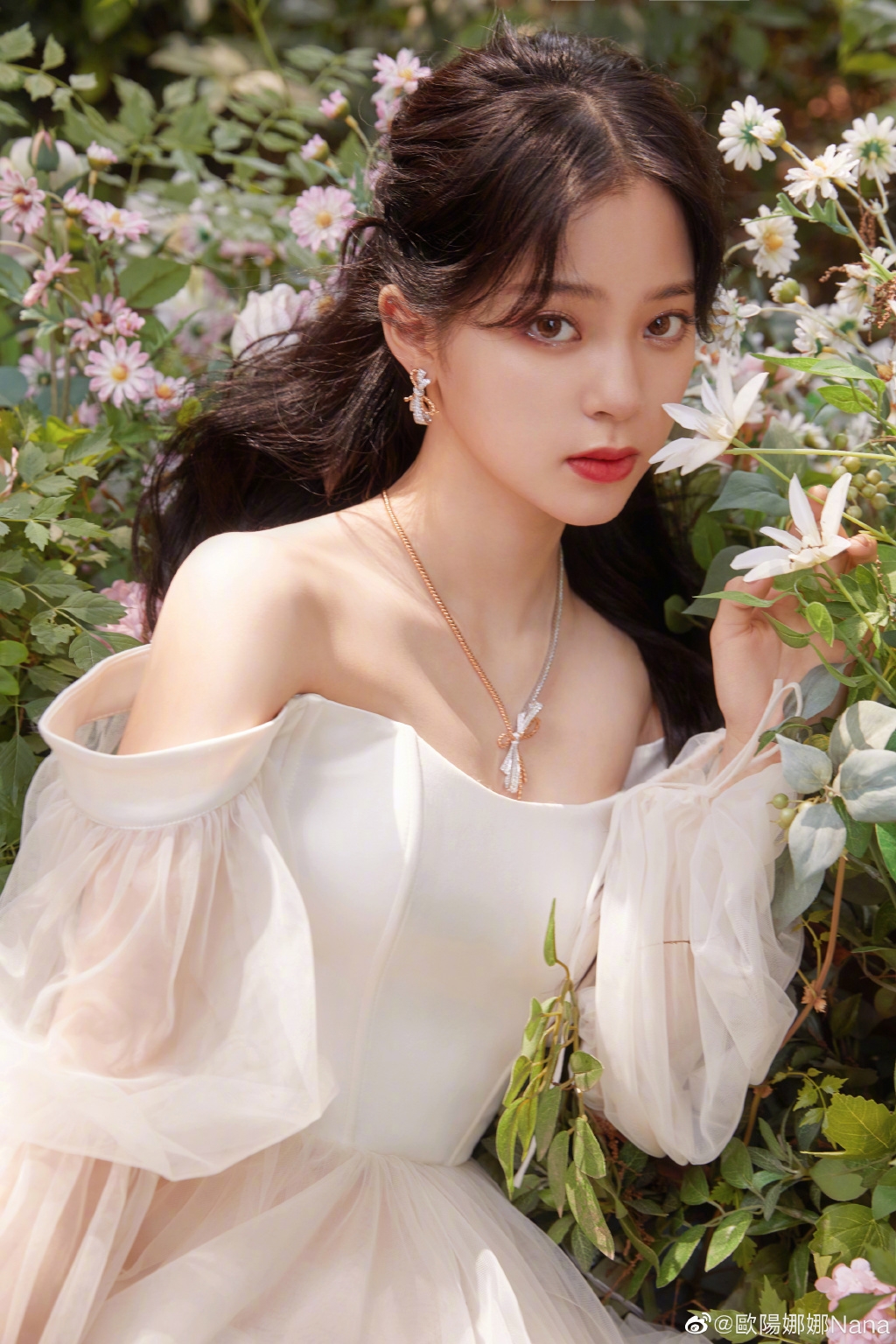 Weibo@歐陽娜娜Nana