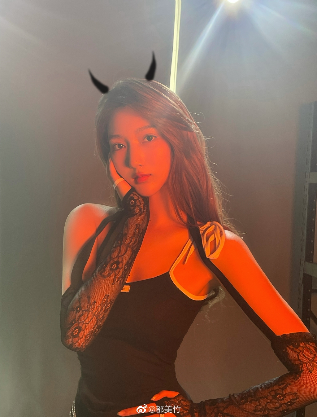 Weibo@都美竹