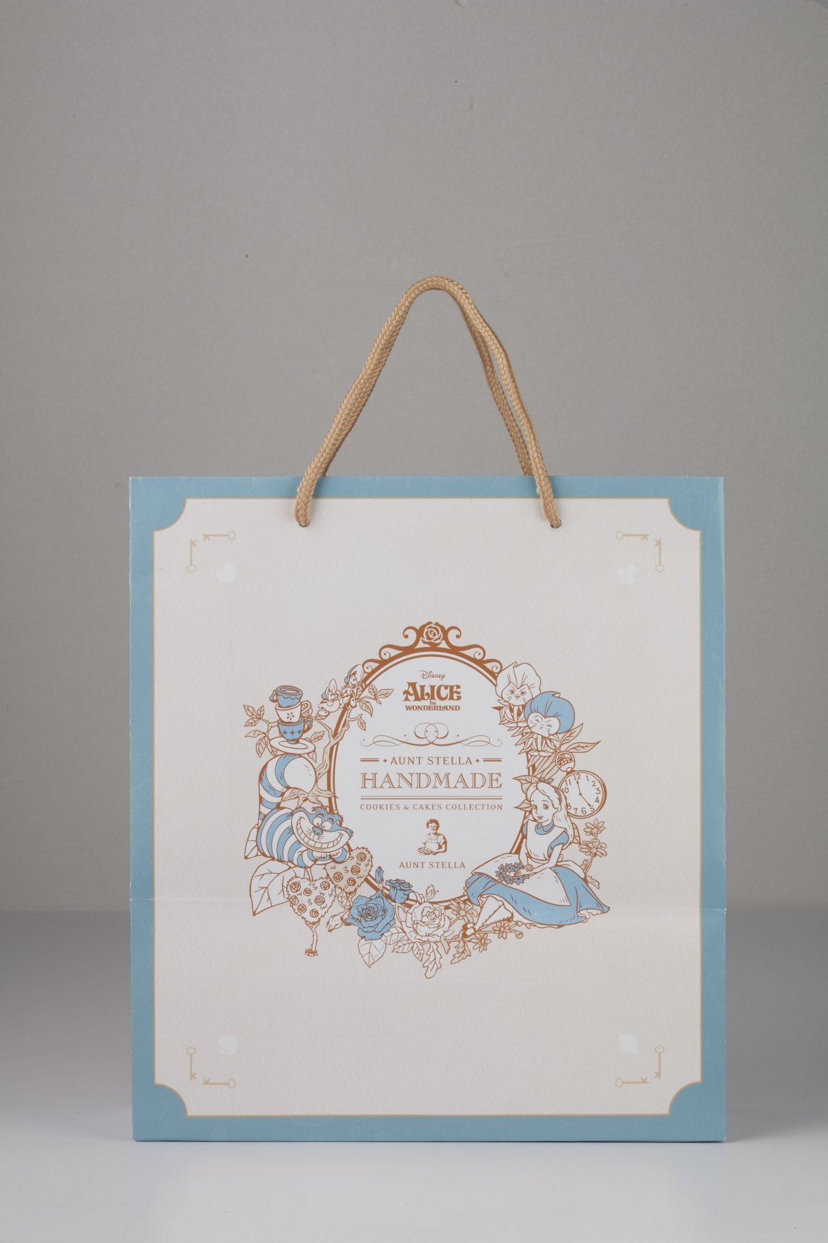 Aunt Stella 詩特莉