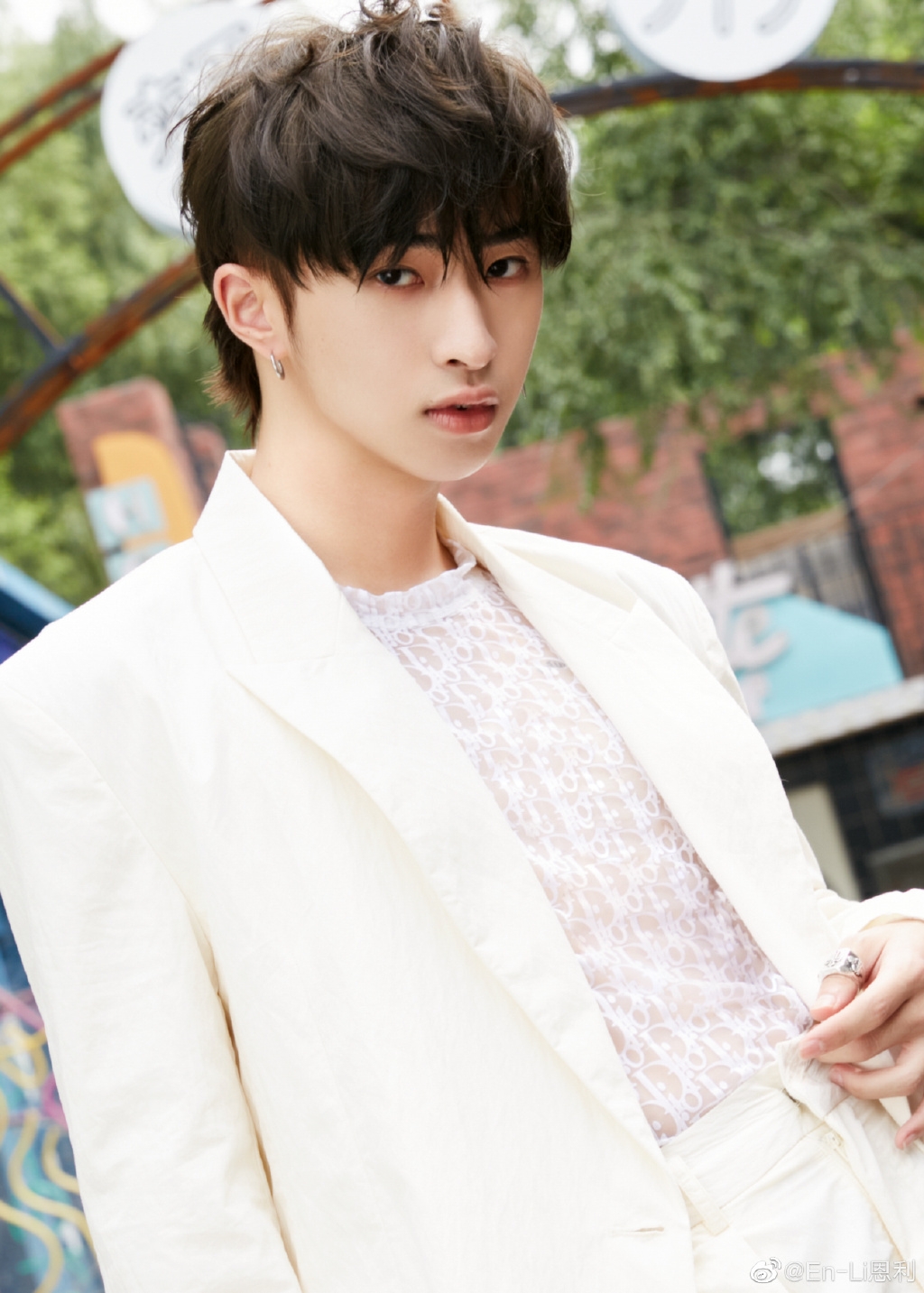 Weibo@En-Li恩利