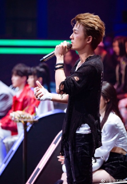 Weibo@ 影视不能停