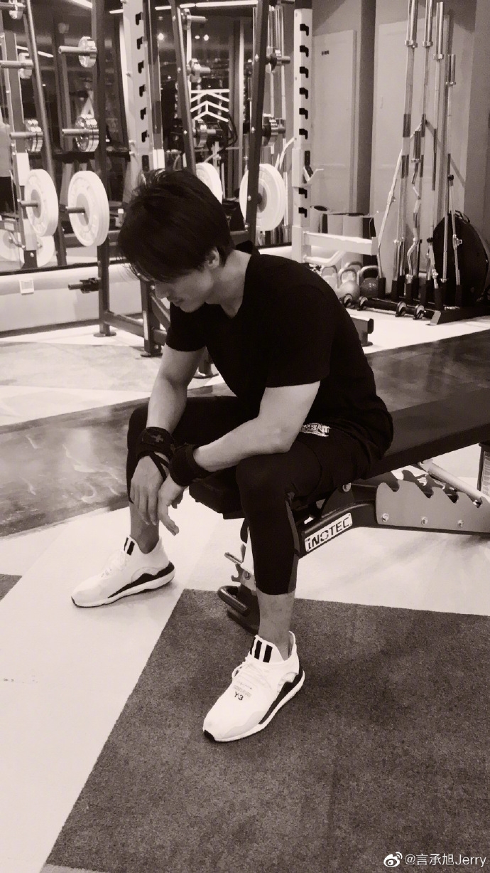 Weibo@言承旭Jerry