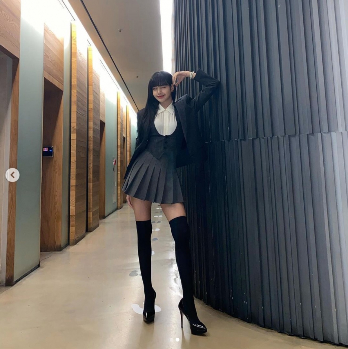 IG@lalalalisa_m