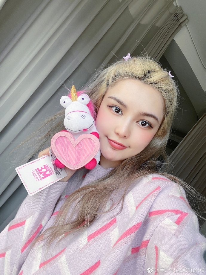 Weibo@周揚青