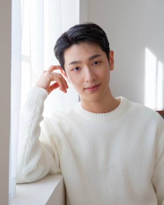 IG @right_jun_