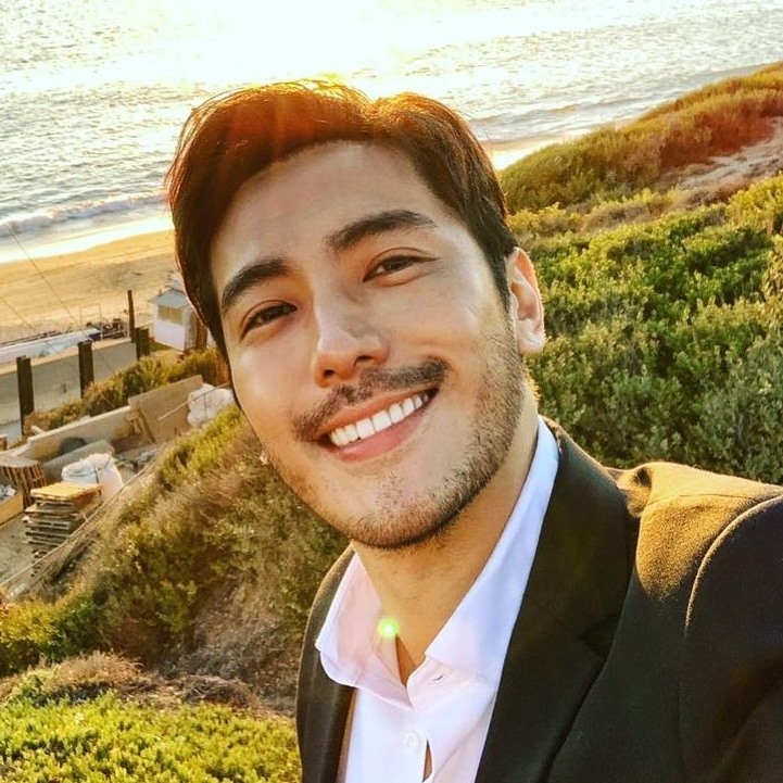 FB@李至正 Chris Lee