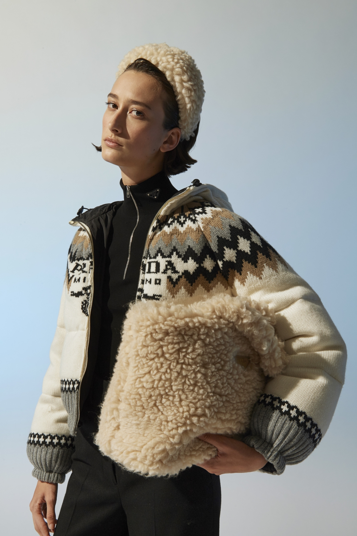 Prada Chalet 期間限定店獨家商品