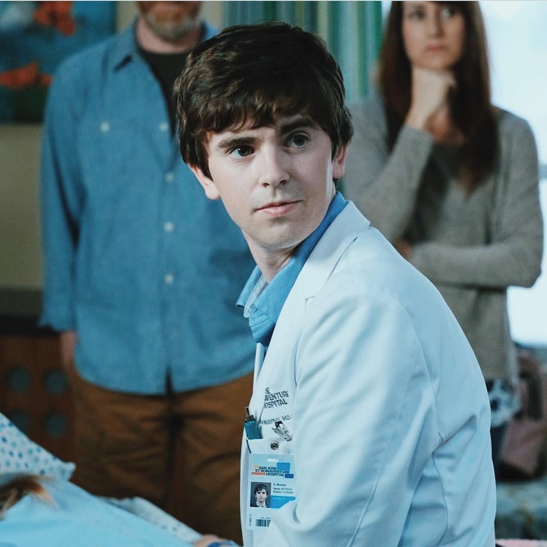 IG@_freddiehighmore