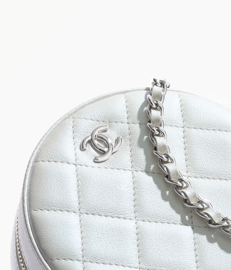 CHANEL蝴蝶結小包