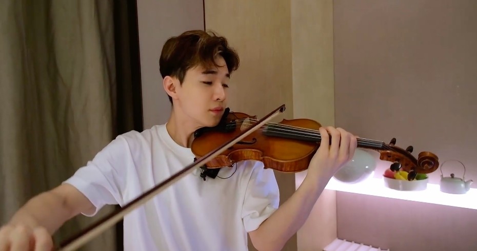 微博＠刘宪华Henry-Lau 