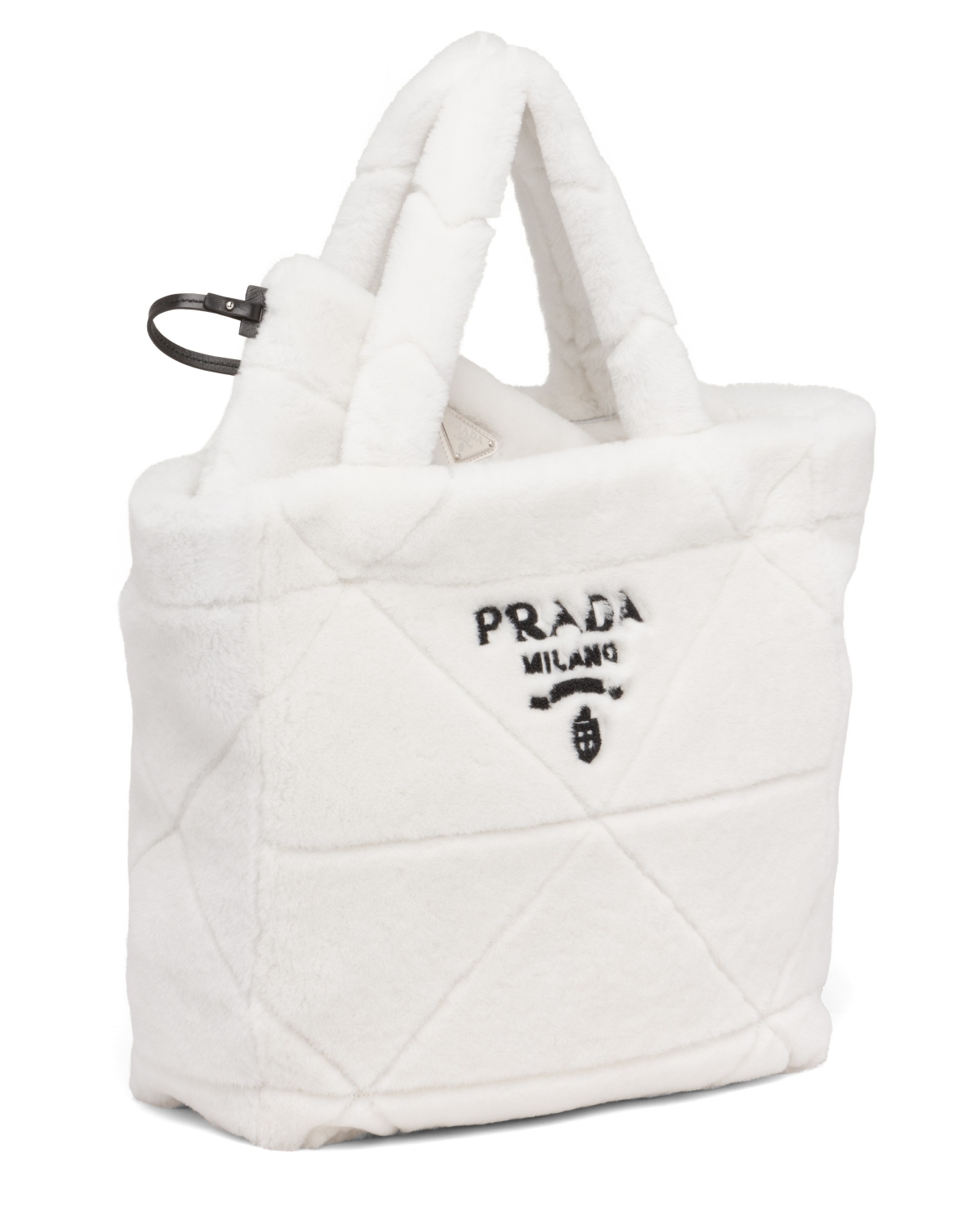 【獨家】PRADA 羔羊毛手提包 $96,000 (1)